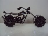 Enfeite moto de metal