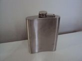 Garrafa de metal para whisky